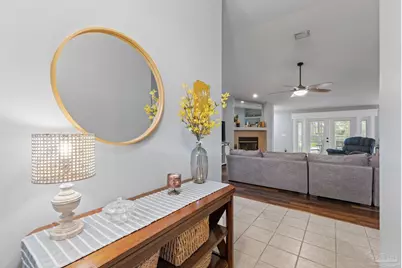 2381 Tumbleweed Dr, Navarre, FL 32566 - Photo 11