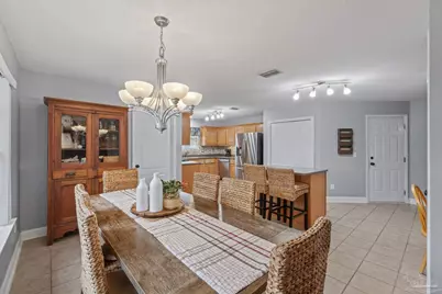 2381 Tumbleweed Dr, Navarre, FL 32566 - Photo 15