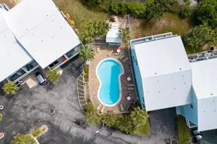 8522 Gulf Blvd, Navarre Beach, FL 32566 - Photo 29