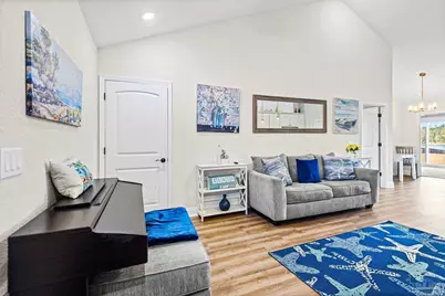 7911 Twin Lake Dr, Milton, FL 32583 - Photo 7