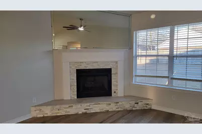 1996 Joshua Dr, Cantonment, FL 32533 - Photo 7