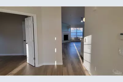 1996 Joshua Dr, Cantonment, FL 32533 - Photo 5