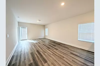 9907 Starling Dr, Pensacola, FL 32506 - Photo 13