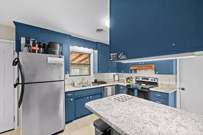 8020 Lawton St, Pensacola, FL 32514 - Photo 11