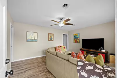 8020 Lawton St, Pensacola, FL 32514 - Photo 7