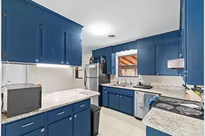 8020 Lawton St, Pensacola, FL 32514 - Photo 9