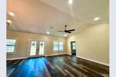 5434 Lilac Ave, Milton, FL 32570 - Photo 7