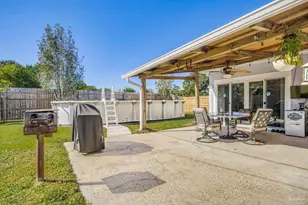 2 Adkinson Dr, Pensacola, FL 32506 - Photo 37