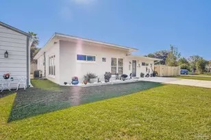 2 Adkinson Dr, Pensacola, FL 32506 - Photo 49