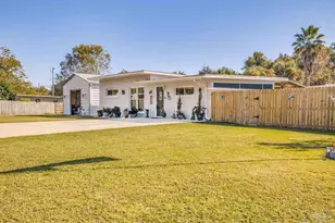 2 Adkinson Dr, Pensacola, FL 32506 - Photo 53