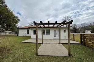 5125 Central Dr, Pace, FL 32571 - Photo 5