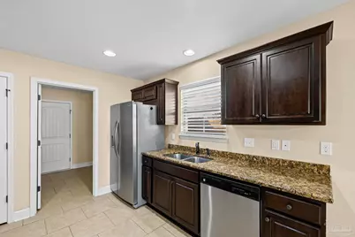 5761 Jade Moon Cir, Milton, FL 32583 - Photo 35