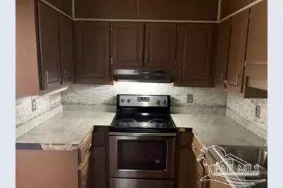 529 E Selina St, Pensacola, FL 32503 - Photo 5