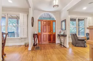 209 Bayshore Dr, Pensacola, FL 32507 - Photo 5