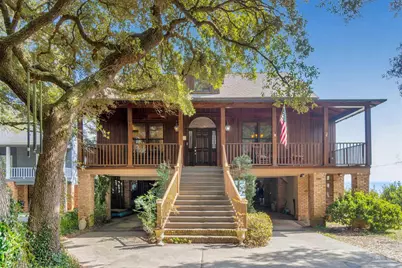 209 Bayshore Dr, Pensacola, FL 32507 - Photo 3