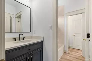 1045 Magnolia Ln, Gulf Breeze, FL 32563 - Photo 31