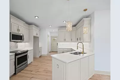 1045 Magnolia Ln, Gulf Breeze, FL 32563 - Photo 5