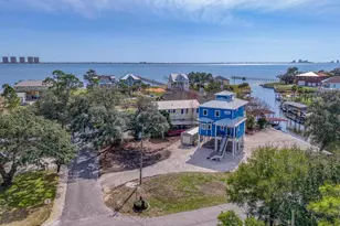 1045 Magnolia Ln, Gulf Breeze, FL 32563 - Photo 53