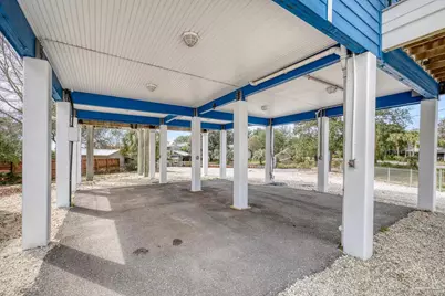 1045 Magnolia Ln, Gulf Breeze, FL 32563 - Photo 59