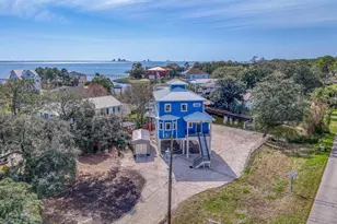 1045 Magnolia Ln, Gulf Breeze, FL 32563 - Photo 49