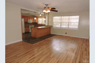 6807 Chaffin St, Milton, FL 32570 - Photo 9