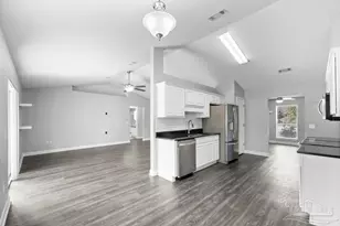 1068 Joaquin Dr, Pensacola, FL 32506 - Photo 17