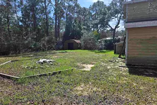 2350 Crescent Wood Rd, Navarre, FL 32566 - Photo 29