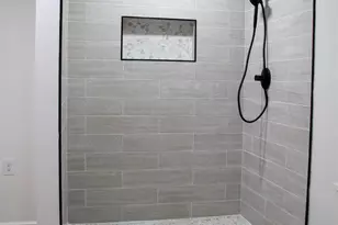 1006 Lake Terrace Ave, Pensacola, FL 32505 - Photo 17