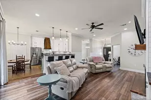 6019 Chester Dr, Pensacola, FL 32526 - Photo 17