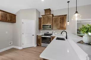 7945 Twin Lake Dr, Milton, FL 32583 - Photo 17