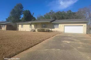 6227 Vicksburg Dr, Pensacola, FL 32503 - Photo 1