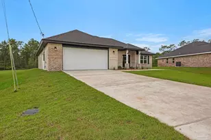 7953 Twin Lake Dr, Milton, FL 32583 - Photo 5