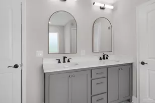 7957 Twin Lake Dr, Milton, FL 32583 - Photo 9