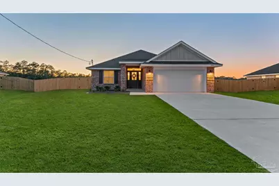 7961 Twin Lake Dr, Milton, FL 32583 - Photo 1