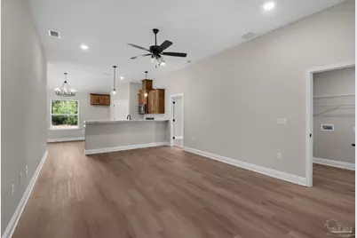 7961 Twin Lake Dr, Milton, FL 32583 - Photo 11