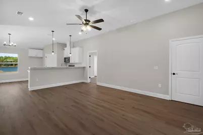 7961 Twin Lake Dr, Milton, FL 32583 - Photo 5