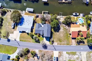 3367 Circle Dr, Gulf Breeze, FL 32563 - Photo 57