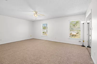 3367 Circle Dr, Gulf Breeze, FL 32563 - Photo 37