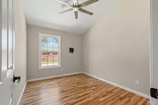 6733 Oakcliff Rd, Pensacola, FL 32526 - Photo 15