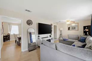 620 Carondelay Dr, Pensacola, FL 32506 - Photo 9