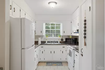 620 Carondelay Dr, Pensacola, FL 32506 - Photo 13