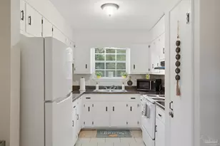 620 Carondelay Dr, Pensacola, FL 32506 - Photo 13