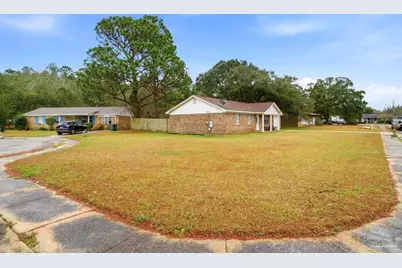 620 Carondelay Dr, Pensacola, FL 32506 - Photo 33