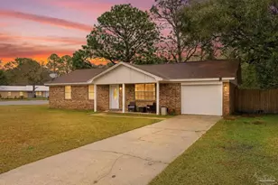 620 Carondelay Dr, Pensacola, FL 32506 - Photo 1