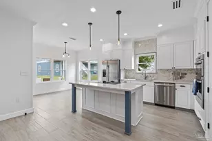 46 Bayshore Dr, Pensacola, FL 32507 - Photo 21