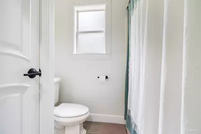 46 Bayshore Dr, Pensacola, FL 32507 - Photo 33