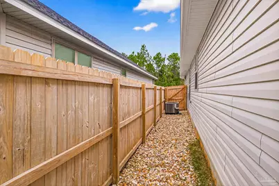 10689 Trailblazer Way, Pensacola, FL 32506 - Photo 7