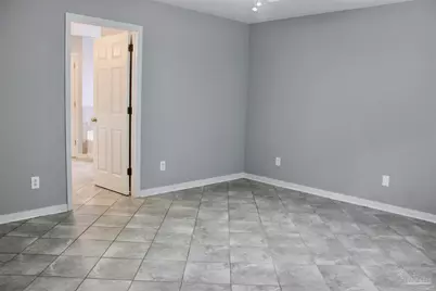 625 Downhaul Dr, Pensacola, FL 32507 - Photo 15