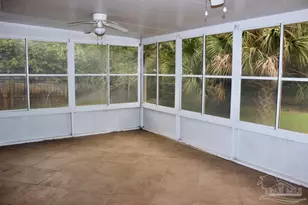 625 Downhaul Dr, Pensacola, FL 32507 - Photo 43