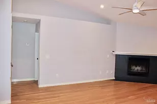 625 Downhaul Dr, Pensacola, FL 32507 - Photo 11